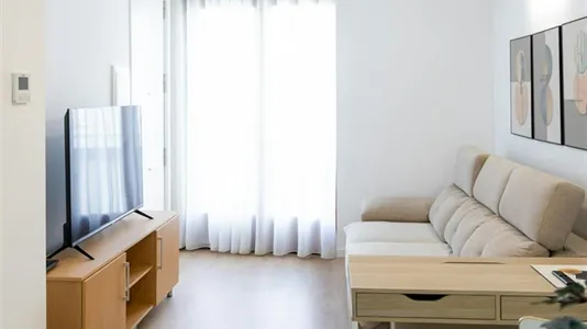 Apartments in Valencia Ciutat Vella - photo 4