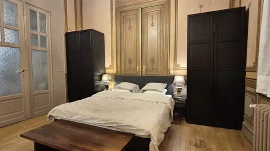 Apartments in Brussels Sint-Gillis - photo 9