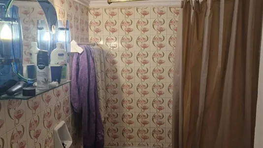 Rooms in Piraeus - photo 5