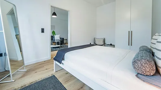 Apartments in Dusseldorf - photo 9