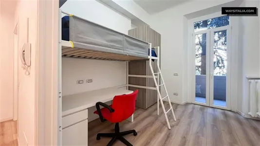 Apartments in Milano Zona 8 - Fiera, Gallaratese, Quarto Oggiaro - photo 5