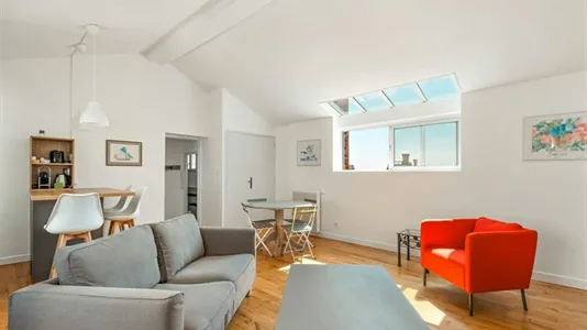 Apartments in Lyon - photo 4