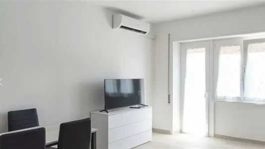 Apartments in Roma Municipio VII – Appio-Latino/Tuscolano/Cinecittà - photo 4