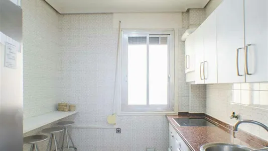 Rooms in Madrid Retiro - photo 6