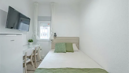 Rooms in Madrid Usera - photo 1