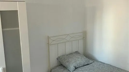 Rooms in Madrid San Blas - photo 5