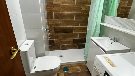 Rooms in Madrid Retiro - photo 4