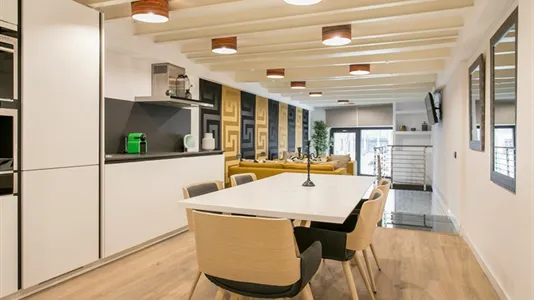 Apartments in Barcelona Eixample - photo 8