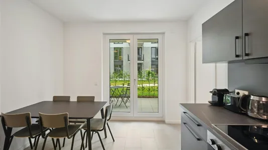 Rooms in Berlin Mitte - photo 10