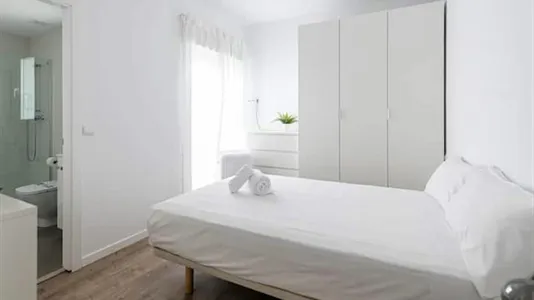 Apartments in Valencia Ciutat Vella - photo 7