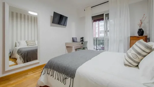 Rooms in Madrid Chamartín - photo 2