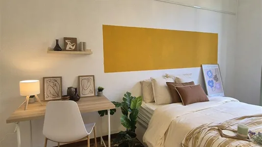 Rooms in Barcelona Eixample - photo 2