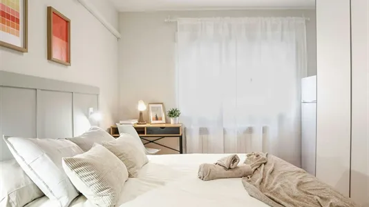 Rooms in Madrid Puente de Vallecas - photo 2