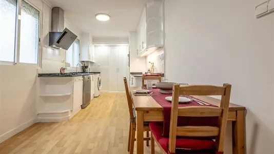 Apartments in Valencia Extramurs - photo 8