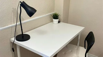 Room for rent in Fuenlabrada, Comunidad de Madrid