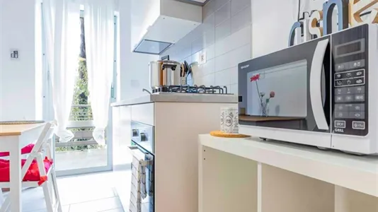 Rooms in Roma Municipio IX – EUR - photo 10