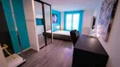 Room for rent, Lyon, Auvergne-Rhône-Alpes, Rue Docteur Frappaz, France