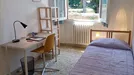 Room for rent, Florence, Toscana, &lt;span class=&quot;blurred street&quot; onclick=&quot;ProcessAdRequest(7735417)&quot;&gt;&lt;span class=&quot;hint&quot;&gt;See streetname&lt;/span&gt;[xxxxxxxxxxxxx]&lt;/span&gt;