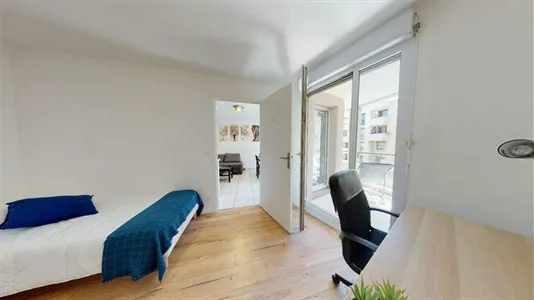 Rooms in Lyon - photo 2