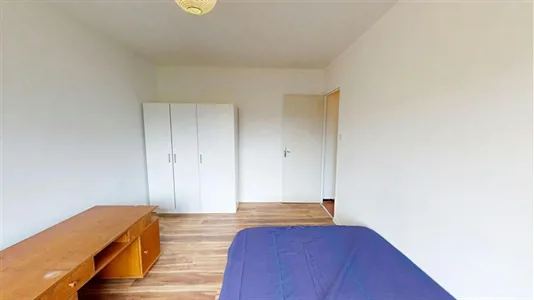 Rooms in Grenoble - photo 2
