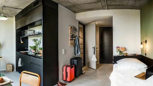 Apartments in Berlin Friedrichshain-Kreuzberg - photo 2