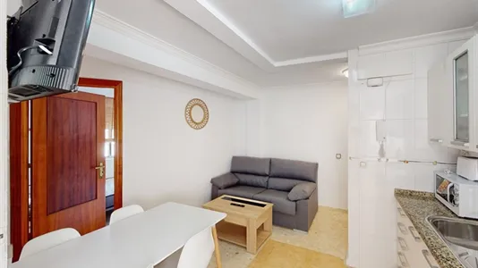 Rooms in Jerez de la Frontera - photo 7