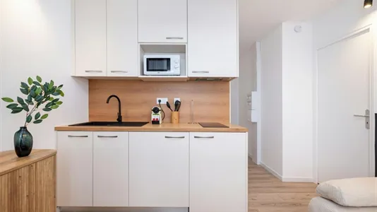 Apartments in Lyon - photo 9