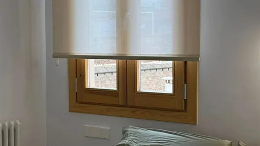 Rooms in Barcelona Eixample - photo 8