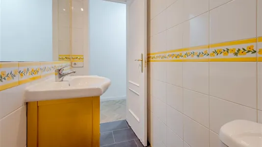 Rooms in Madrid Chamartín - photo 10