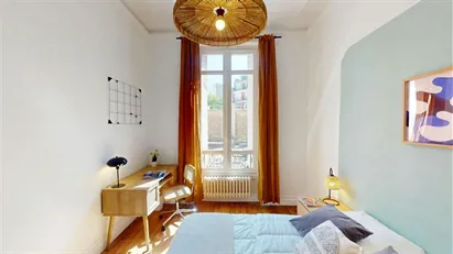 Room for rent in Paris 17ème arrondissement, Paris