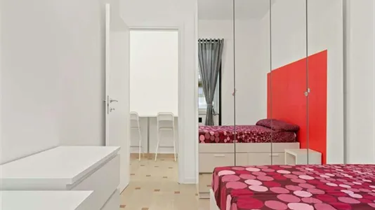 Rooms in Milano Zona 1 - Centro storico - photo 4