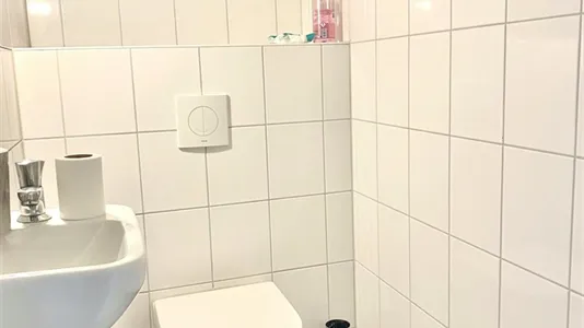 Rooms in Rotterdam Centrum - photo 9