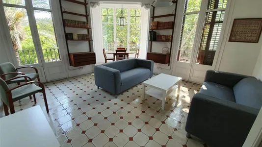 Rooms in Barcelona Ciutat Vella - photo 3