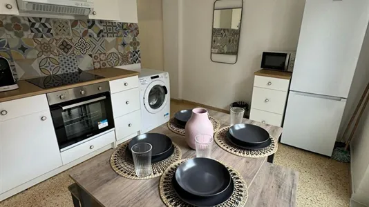 Rooms in Tavernes Blanques - photo 8