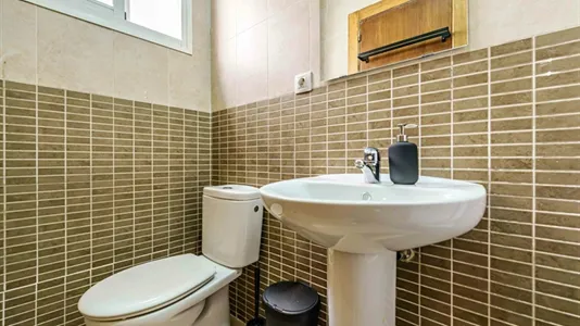 Rooms in Málaga - photo 5