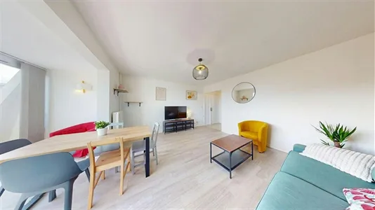 Rooms in Lyon - photo 1