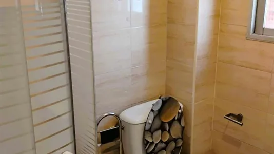 Rooms in Alcalá de Henares - photo 8