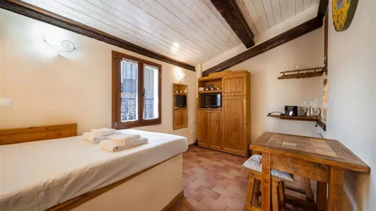 Apartments in Florence - photo 2