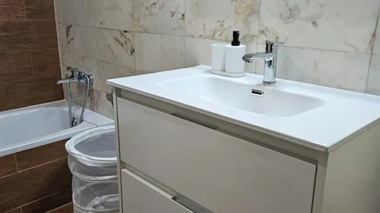 Rooms in Zaragoza - photo 10