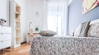 Room for rent in Milano Zona 1 - Centro storico, Milan