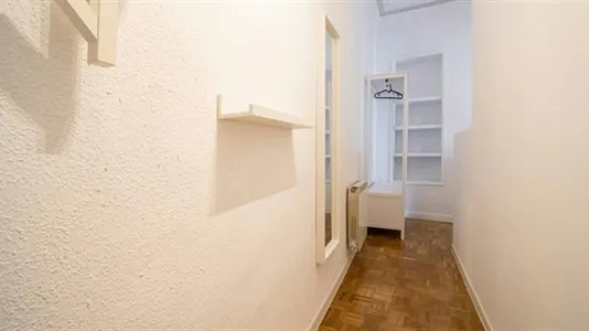 Rooms in Madrid Centro - photo 5