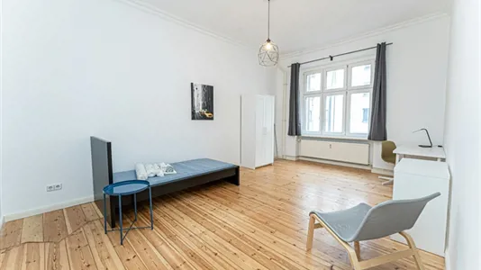 Rooms in Berlin Friedrichshain-Kreuzberg - photo 1