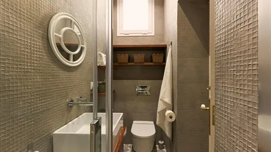 Rooms in Madrid Centro - photo 8