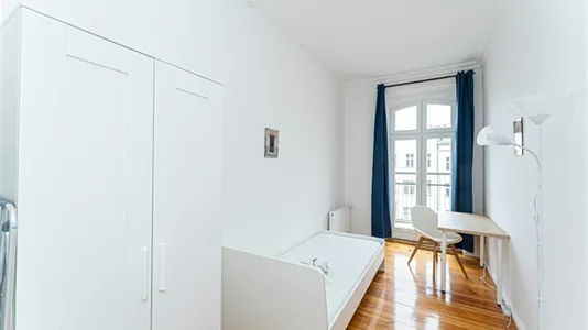 Rooms in Berlin Charlottenburg-Wilmersdorf - photo 1