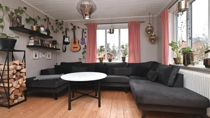 Gusum - 5rok - tillsv - 11.385kr/mån