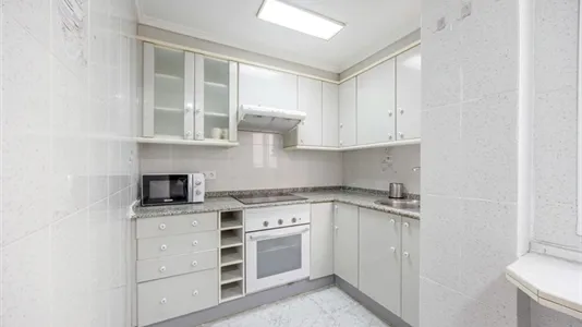 Rooms in el Camí de Vera - photo 8