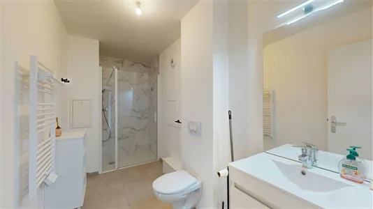 Apartments in L'Haÿ-les-Roses - photo 7