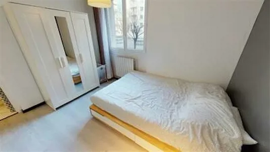 Rooms in Grenoble - photo 2