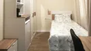 Room for rent, Madrid Chamberí, Madrid, &lt;span class=&quot;blurred street&quot; onclick=&quot;ProcessAdRequest(13136466)&quot;&gt;&lt;span class=&quot;hint&quot;&gt;See streetname&lt;/span&gt;[xxxxxxxxxxxxx]&lt;/span&gt;