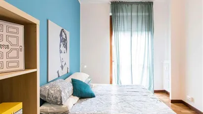 Room for rent in Milano Zona 7 - Baggio, De Angeli, San Siro, Milan